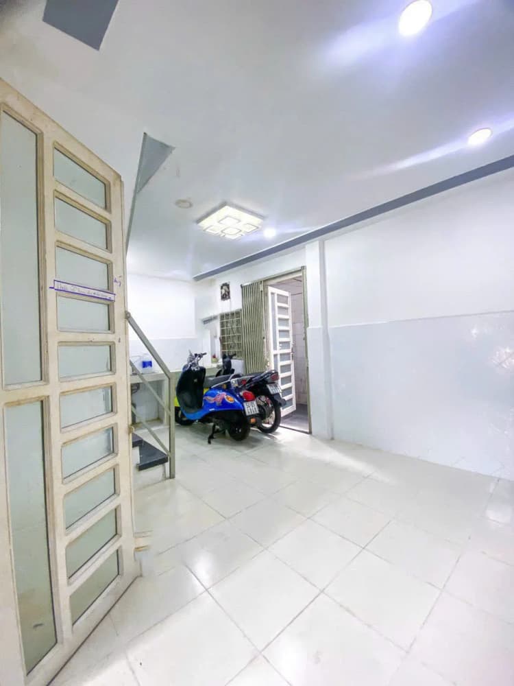 Bán - Nhà hẻm 118/27 Nguyễn Chí Thanh, Phường Vườn Lài, Thành phố Hồ Chí Minh